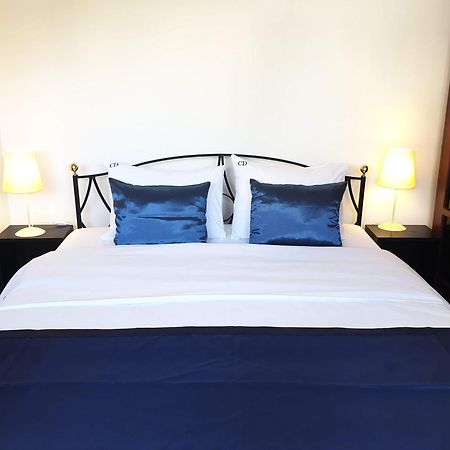 Central Skopje Duplex Apartment Екстер'єр фото