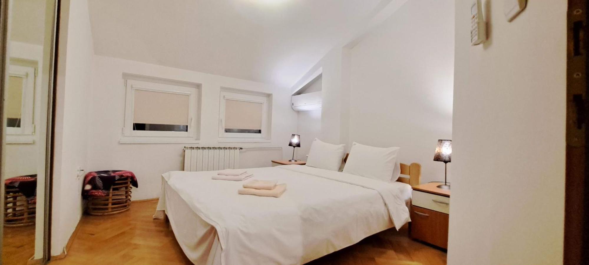 Central Skopje Duplex Apartment Екстер'єр фото